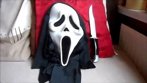 Scream Knife Buck 120 Prop Replica
