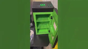 Ukonic Xbox Series X Replica Mini Fridge