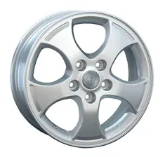 Replica KI47 6.5x16 5x114.3 ET 32 Dia 67.1 (silver)