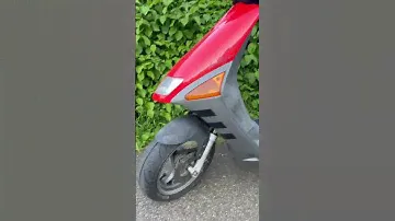 Aprilia SR Replica din 1995 #Apriliasr50 #replica