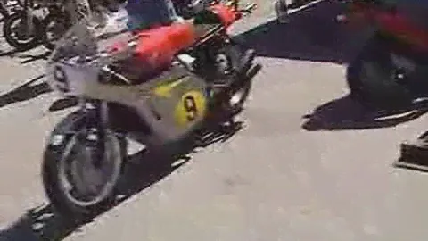 1966 Honda Mike Hailwood Replica