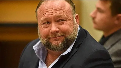 Конспиролог Алекс Джонс заплатит $965 млн за свою теорию заговора…
