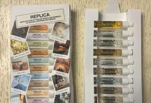 Maison Margiela Replica "Memory Box" (damaged)