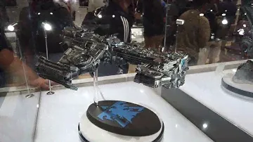 Starcraft Terran Battlecruiser Replica at Comic Con 2019