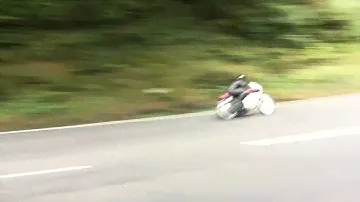 Legendary Isle of Man TT sound - Honda 6 ex Mike Hailwood