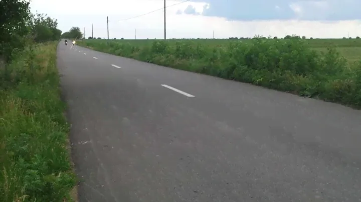 GILERA DNA 180 VS YAMAHA YZF-R125