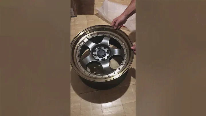 Распаковка реплики Work Meister S1 16x8 et35 4x100/114.3