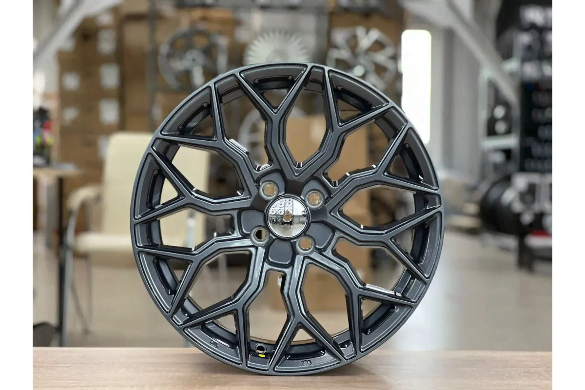Диск литой Replica Vossen HF2 R17 4*100 7.5J ET38 DIA 73.1 GM-0