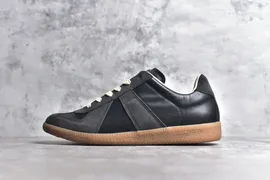 LJ batch Maison Margiela Calfskin Replica Black Gum