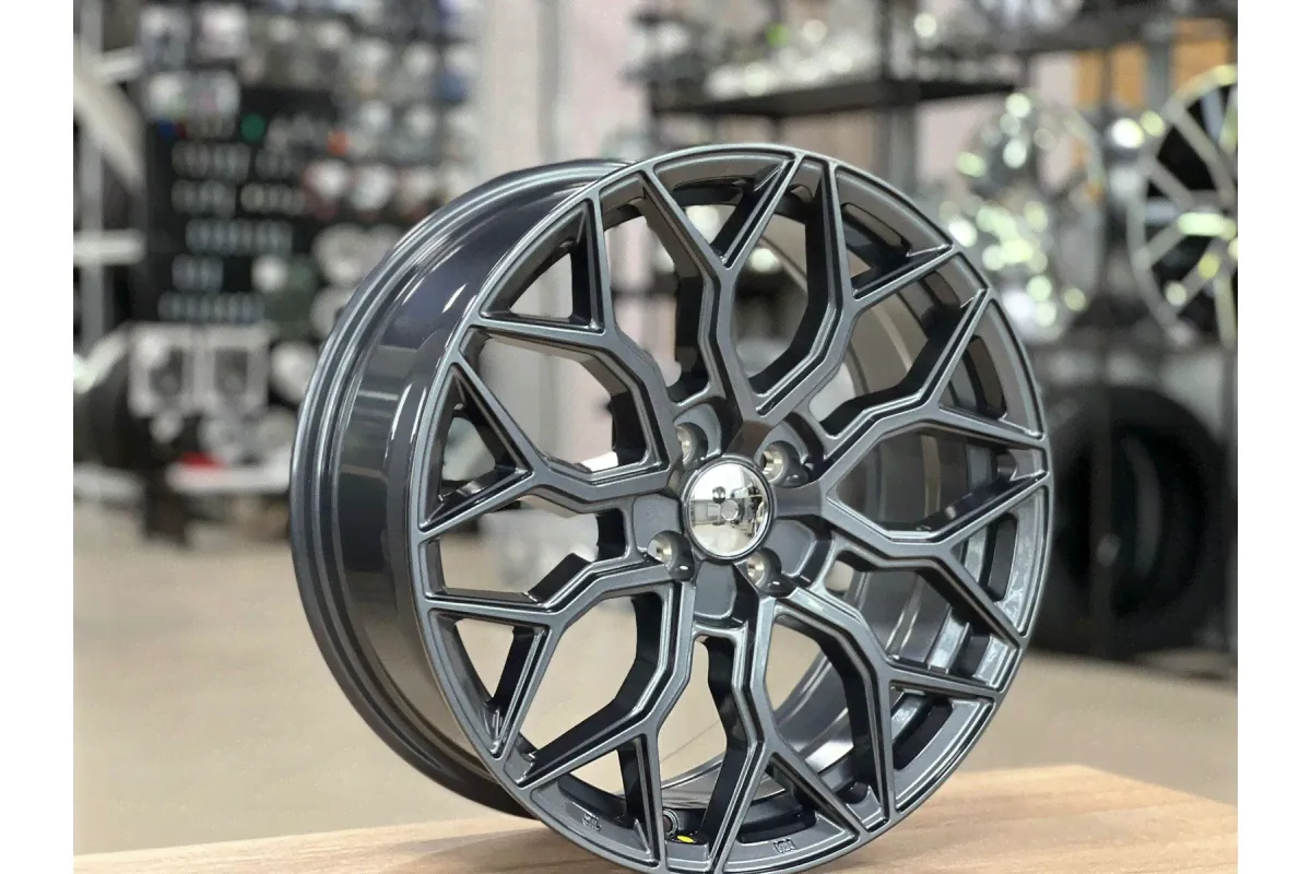 Диск литой Replica Vossen HF2 R17 4*100 7.5J ET38 DIA 73.1 GM