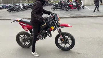 Malossi MHR Replica 50 soundcheck + test ride