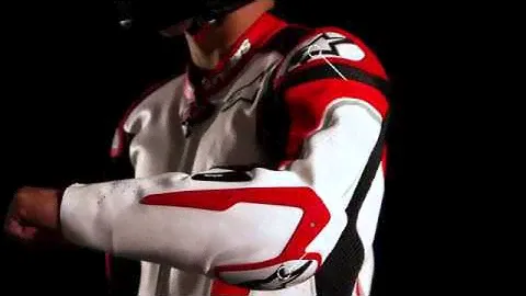 Цельный кожаный костюм Alpinestars Racing Replica в Motorcycle-Superstore.com