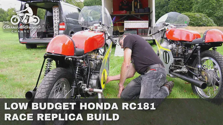 Классический гоночный мотоцикл — гоночная копия Honda RC181